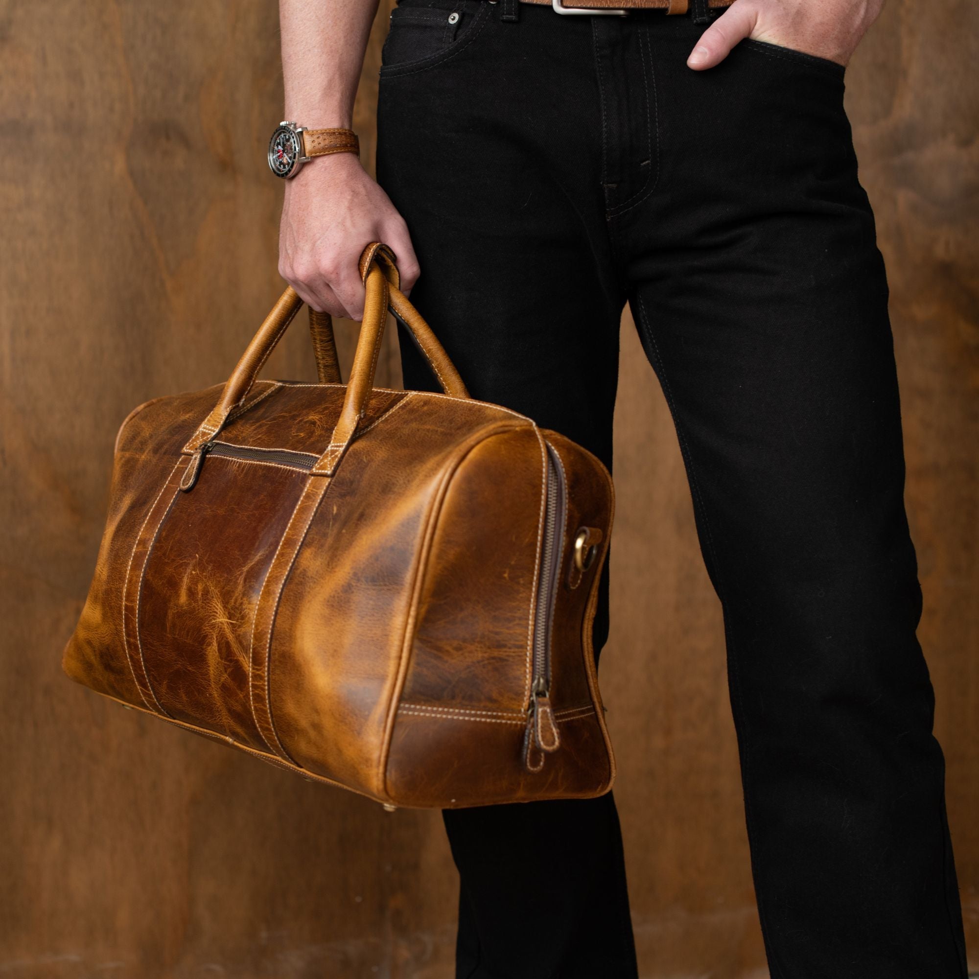 The Wayfarer Bag - Cognac Classic Full-Grain Leather Duffle Bag