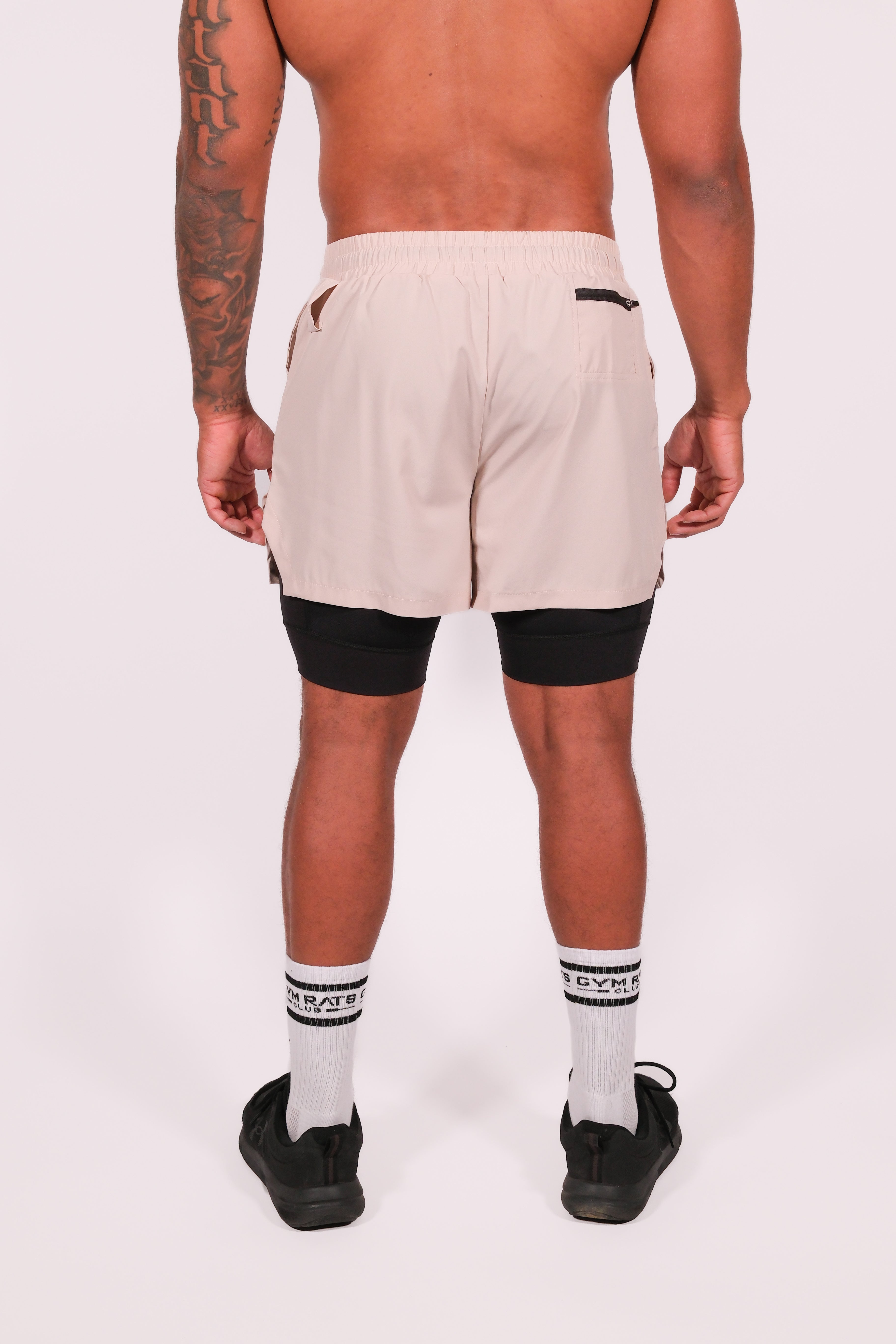 STAY OBSESSED SHORTS