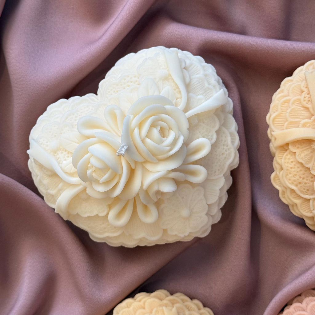 Flower Heart Soy Candle: Handmade Home Decor Gift