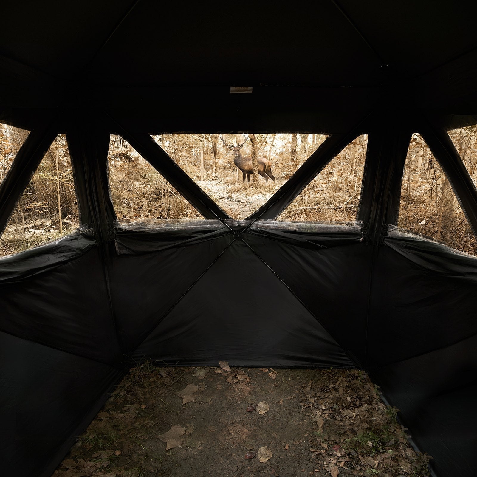 VEVOR Hunting Blind 270° See Through Ground Blind 3 Windows Mesh for 1-2 Person