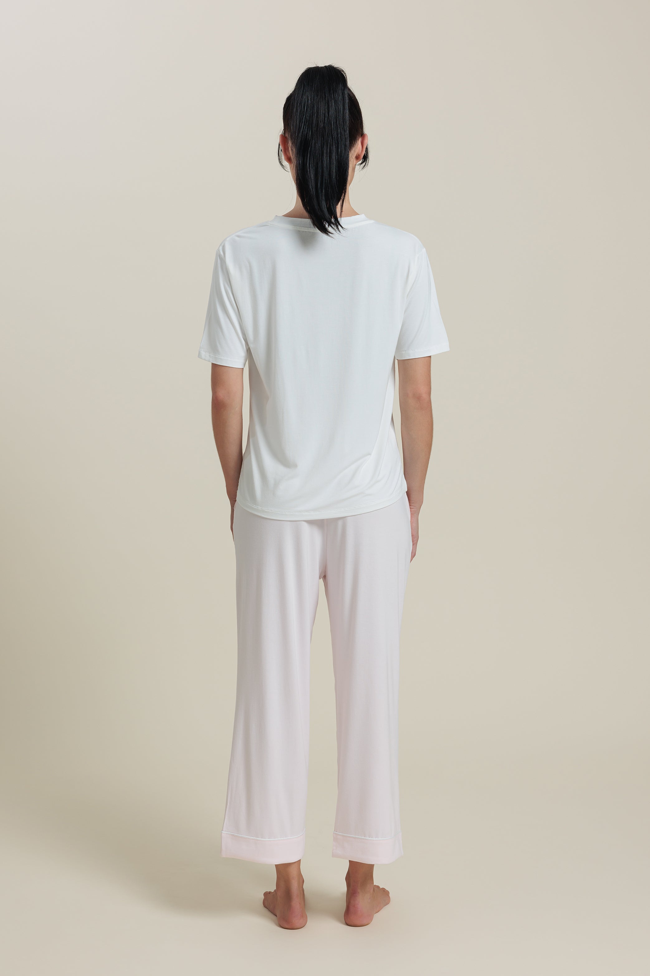 Sleepwear Set <br/>Bamboo T-Shirt & Cropped Pants Set